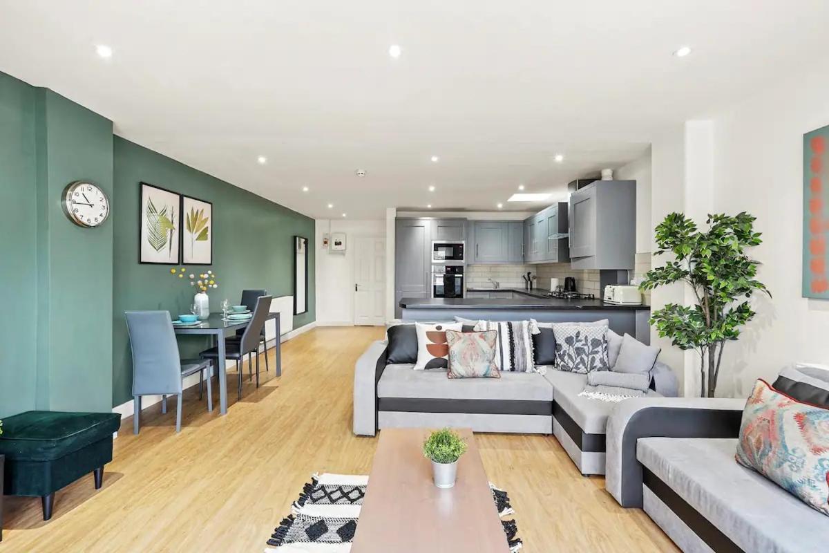 Elegant Flat - Sleeps 8 Apartman Bristol Kültér fotó